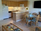 06_900_IMG_3122Dining_Area